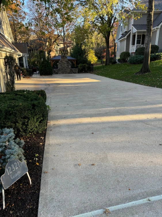 vivid coatings inc kansas city mo 2026 01 23T16 08 16.419524Z 86441 1