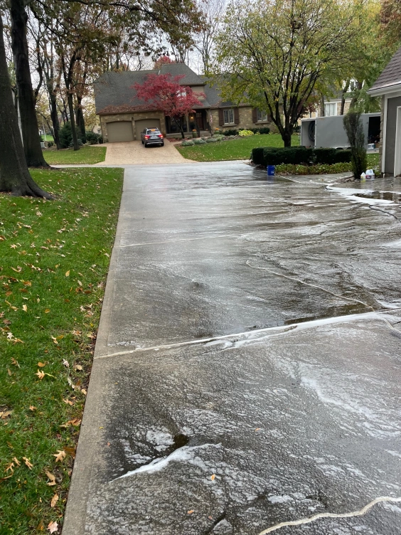 vivid coatings inc kansas city mo 2026 01 23T16 08 18.530814Z 27073 1